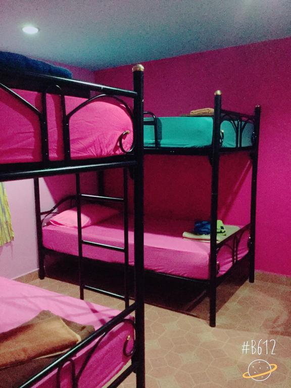 Bamboozle Hostel Haad Rin Exteriör bild