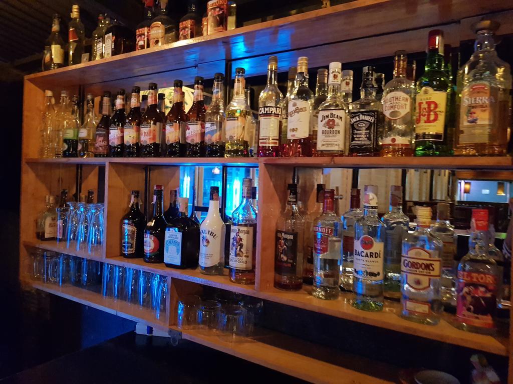 Bamboozle Hostel Haad Rin Exteriör bild